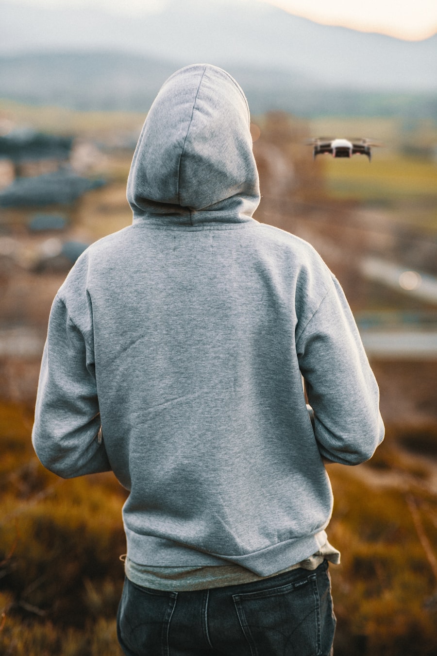 Cropped Hoodie — color 1
